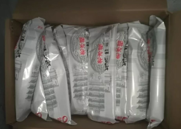 烈日下的擔(dān)當(dāng)、高溫下的堅(jiān)持