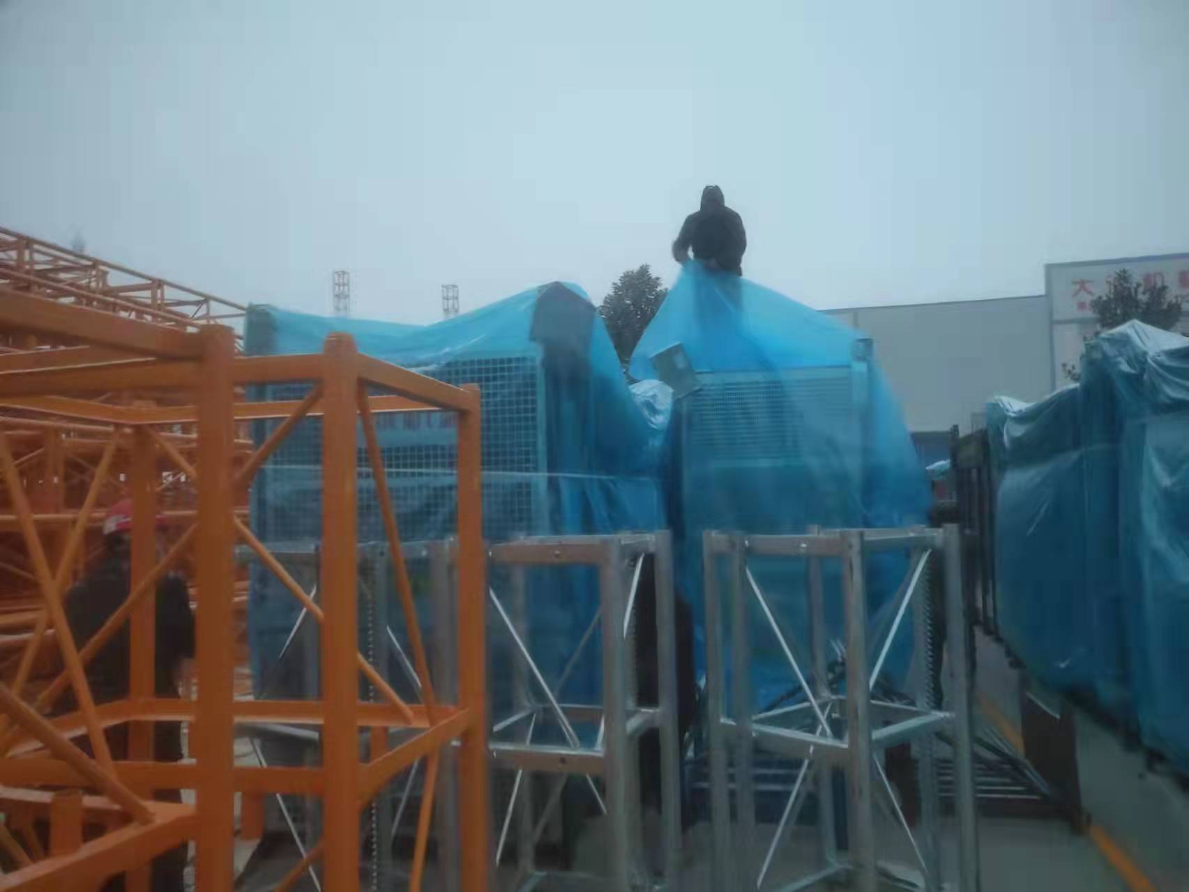 大誠(chéng)人，大誠(chéng)事：皚皚白雪中最靚麗的一道風(fēng)景線！