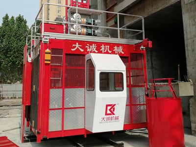 在市場(chǎng)上施工升降機(jī)、施工電梯的價(jià)格浮動(dòng)變化-河南大誠(chéng)機(jī)械